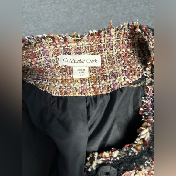 Women’s Coldwater Creek blazer - Picture 2 of 2